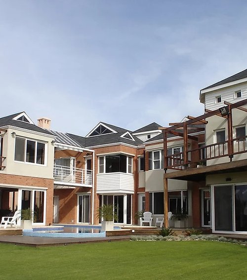 Tejas_Asfalticas_Paraguay_Proyectos_IKO_Mundo (2).jpg